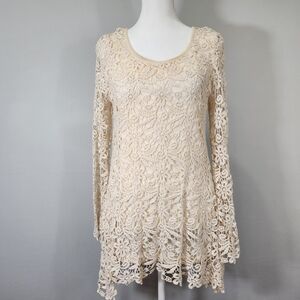 V Cristina Cream Lace Tunic Top